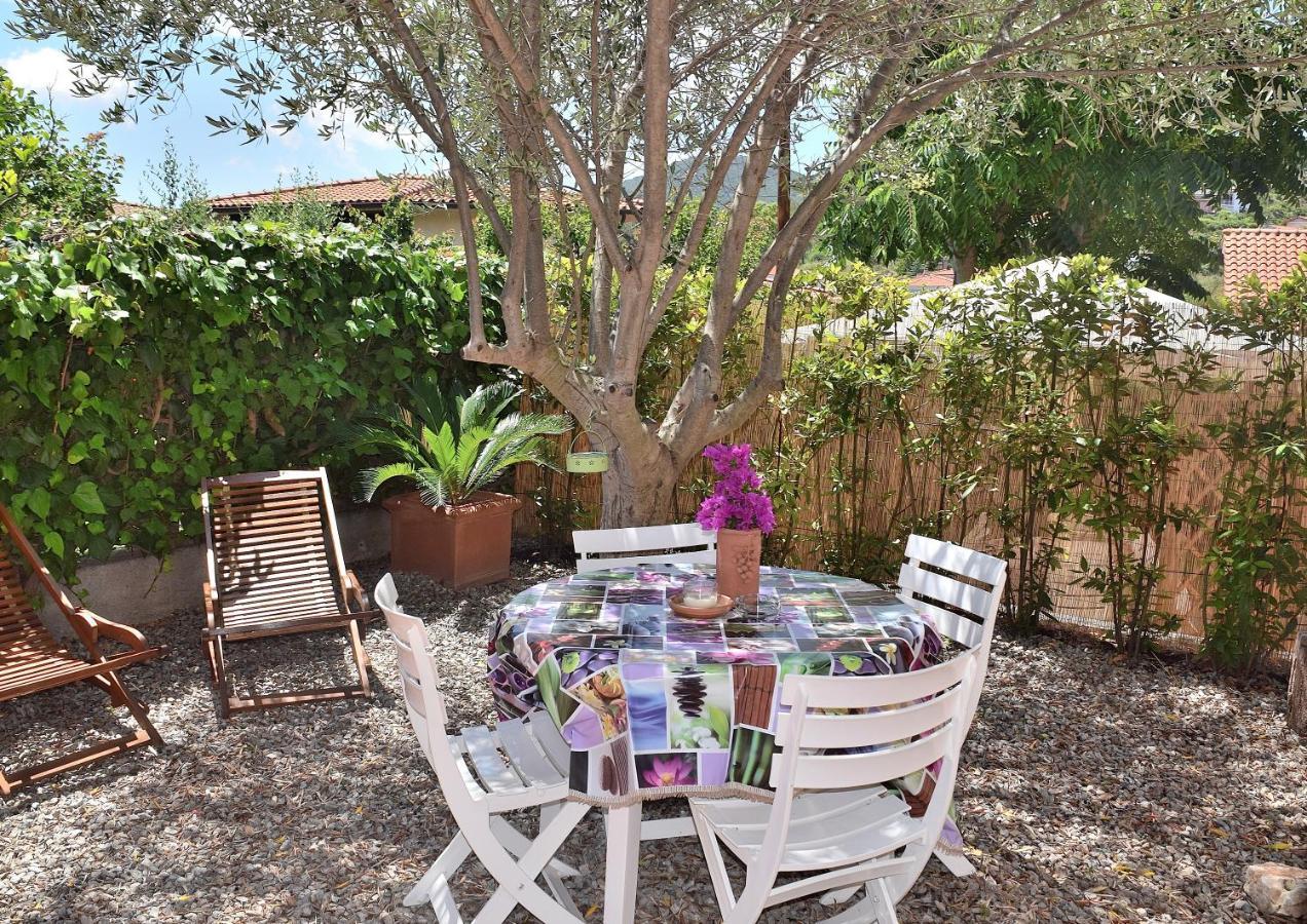 Villa Fiore Apartments Portoferraio Luaran gambar