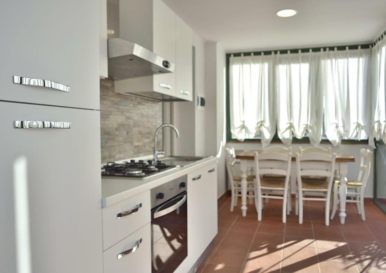 Villa Fiore Apartments Portoferraio Luaran gambar